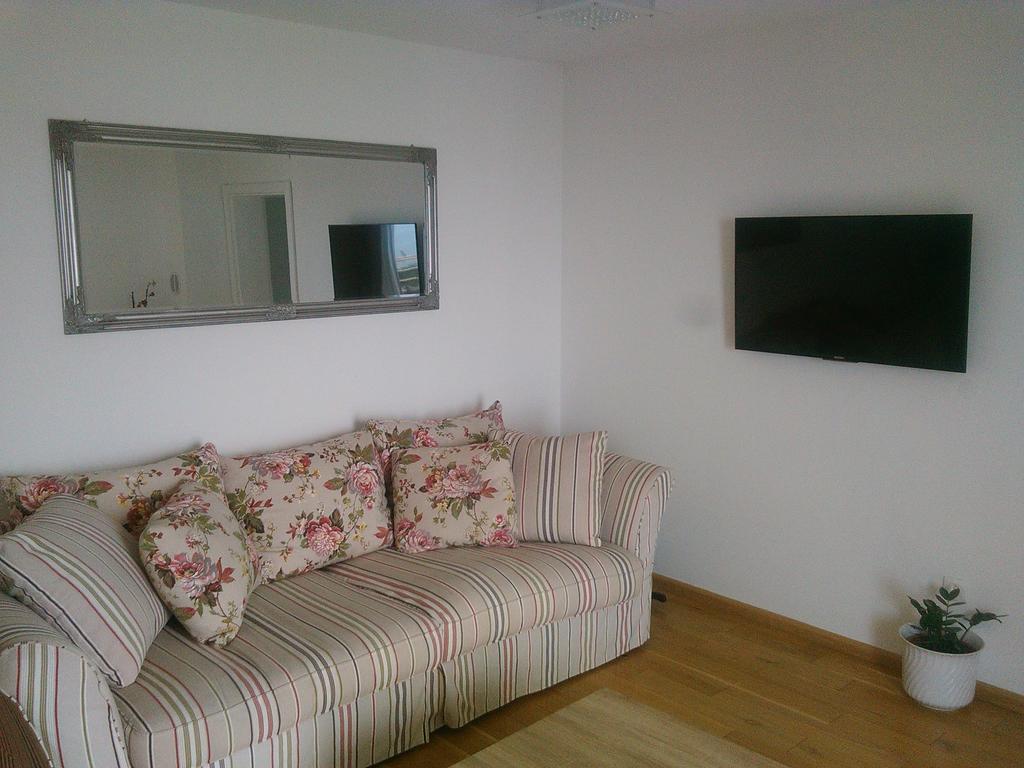 Apartment Marco Makarska Exterior photo